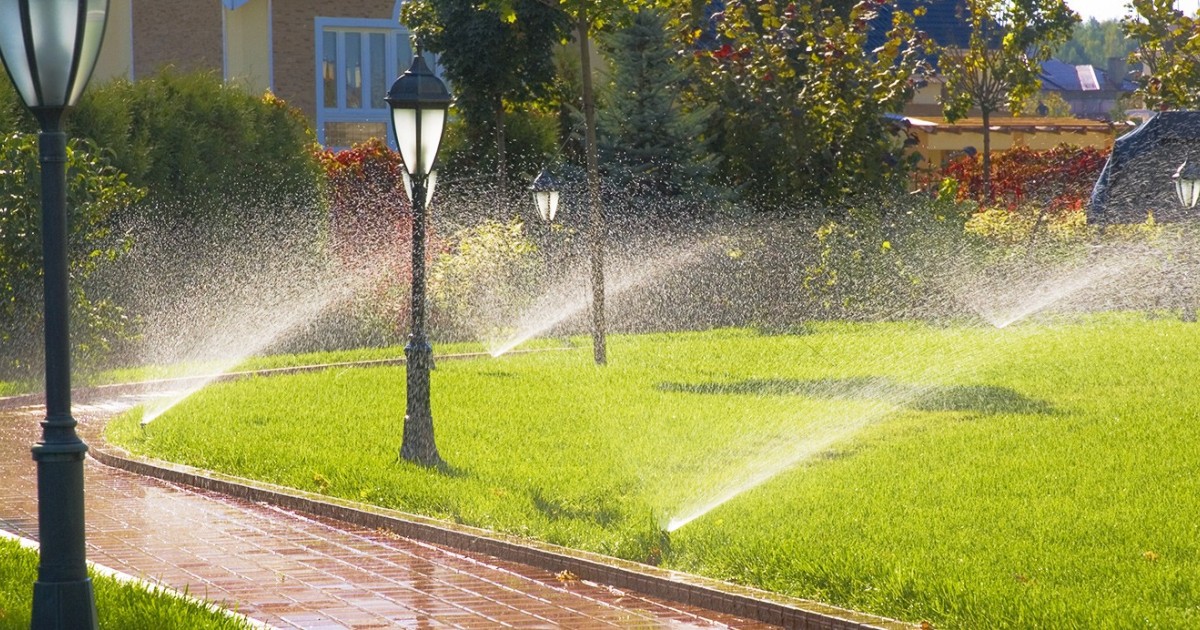How to Choose an Irrigation Contractor Select Sprinklers